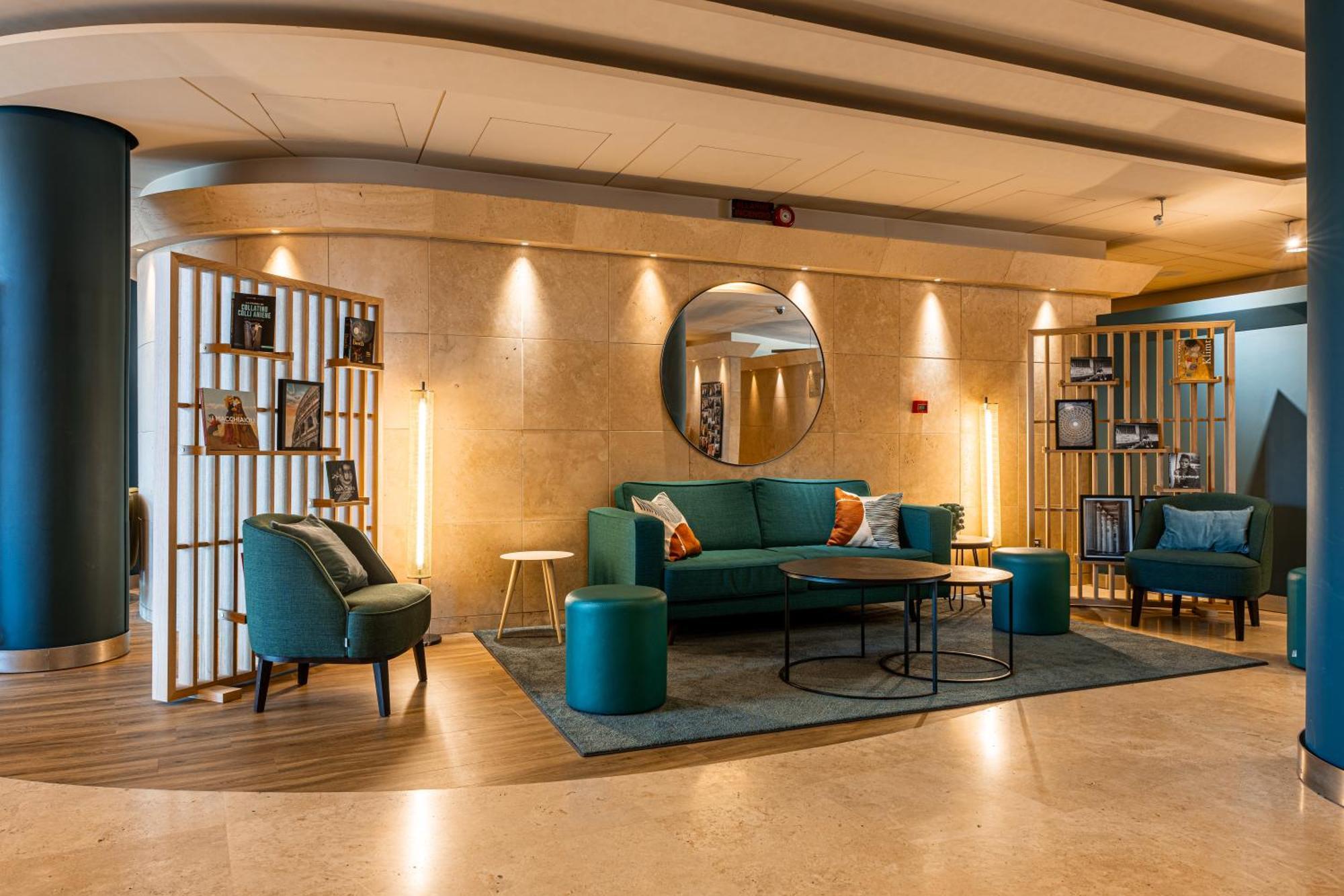 Hotell Novotel Est 4*